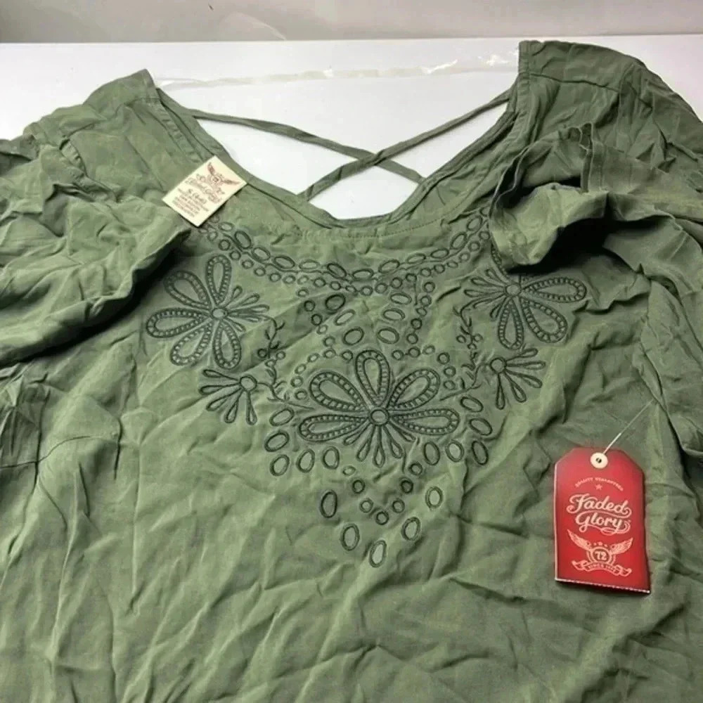Fade Glory ladies blouses S - Picture 10 of 16
